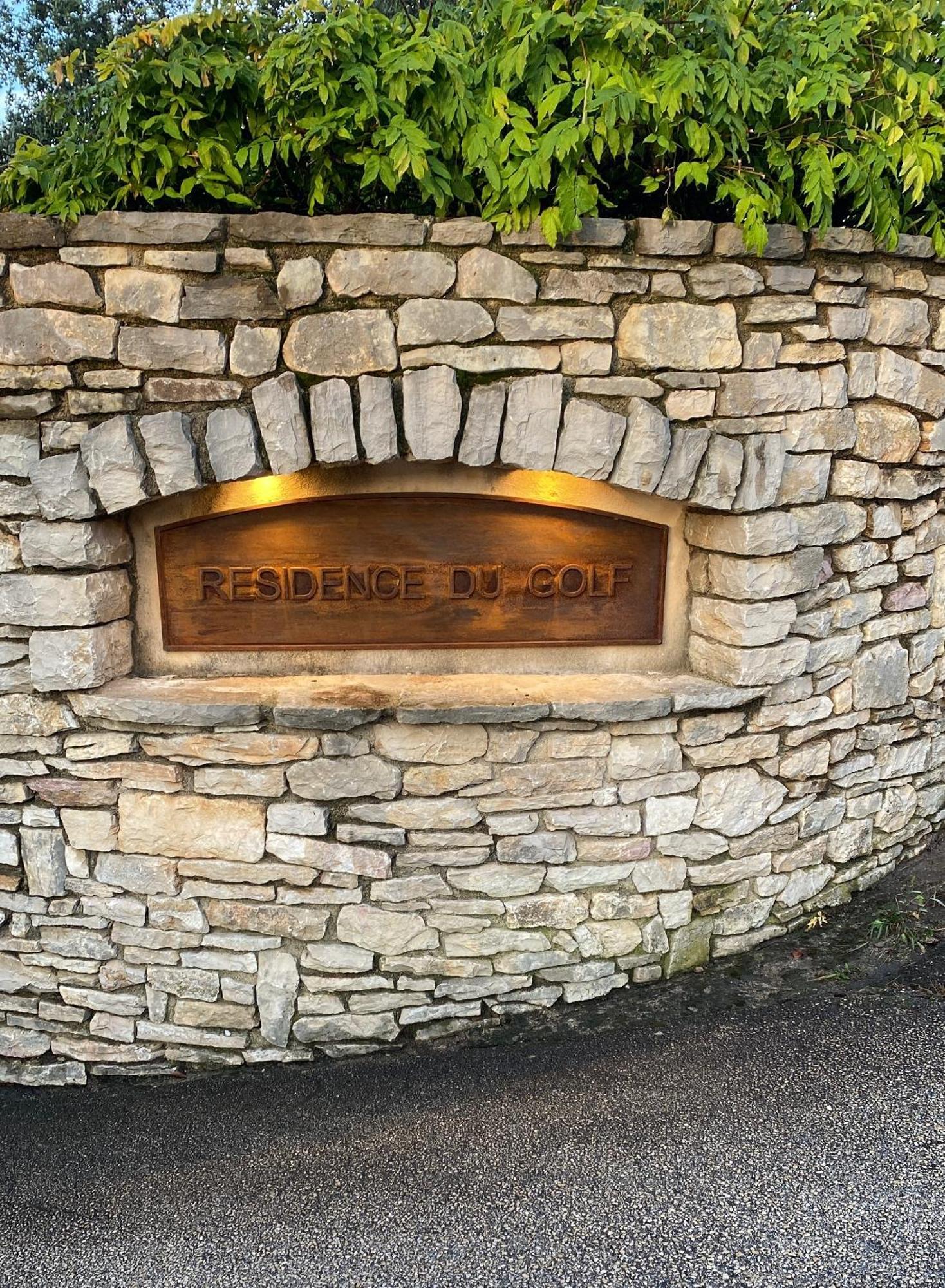 Résidence Du Golf Nîmes Esterno foto